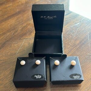 Two brand new pairs of pearl earrings